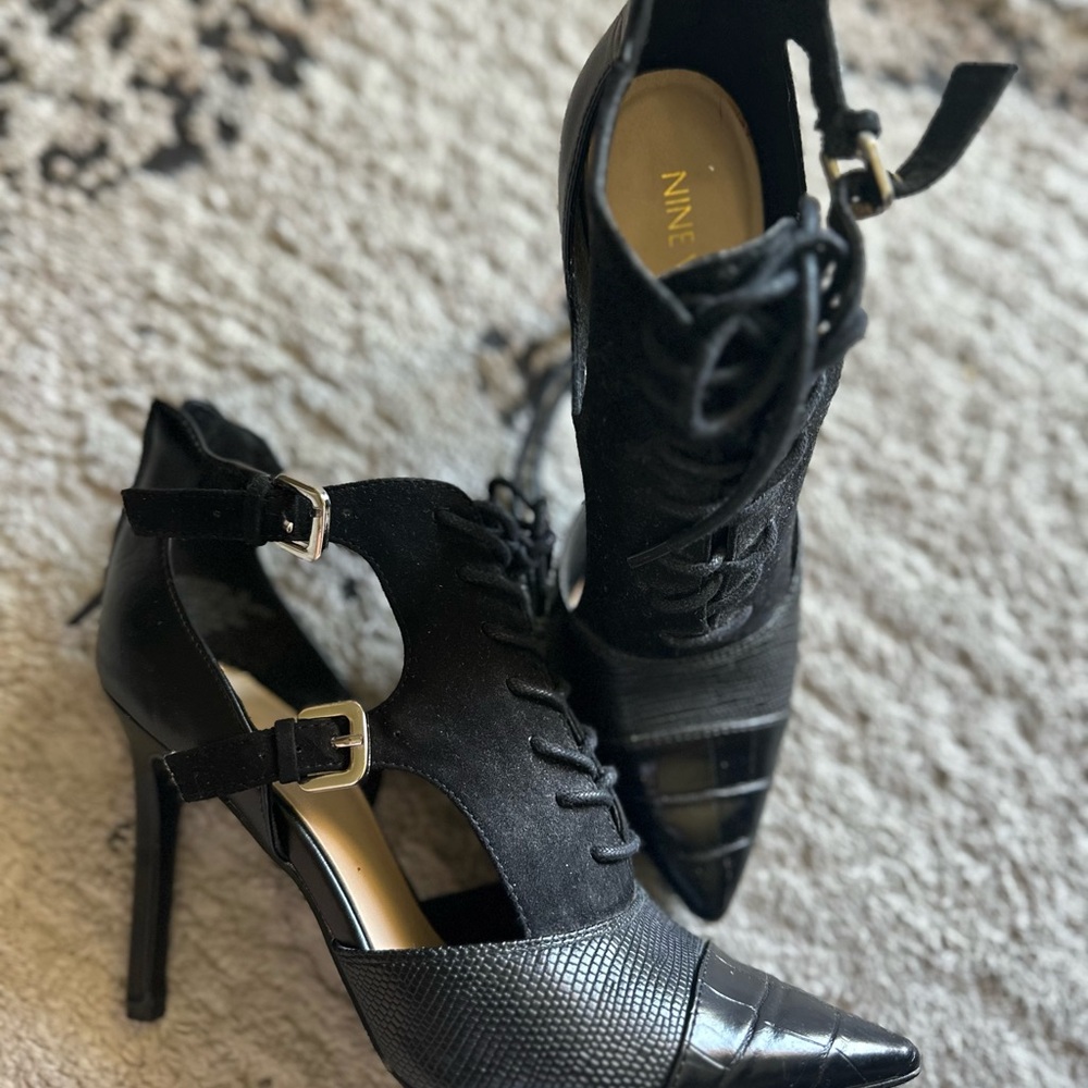 Nine West Black Stiletto Heels with Textured Design